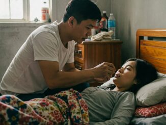 Chăm vợ bị liệt suốt 5 năm, một lần quên đồ về lấy, vừa mở cửa tôi liền nhìn thấy… cảnh tượng đó khiến tôi ngã quỵ