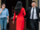 Vừa bước ra khỏi tòa, anh ấy lập tức chạy về phía người tình – khoảnh khắc đó khiến tôi đứng lặng không thốt nên lời