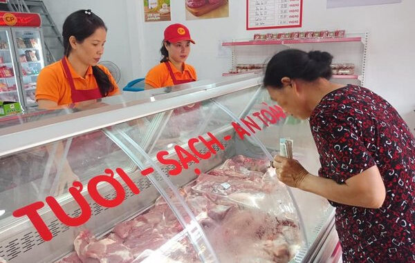 Đại diện công ty th:;ị:t sạch C.P. Việt Nam cuối cùng cũng lên tiếng: Khẳng định 1 câu khiến người tiêu dùng “đi từ a-á” Đại diện công ty th:;ị:t sạch C.P. Việt Nam cuối cùng cũng lên tiếng: Khẳng định 1 câu khiến người tiêu dùng “đi từ a-á”