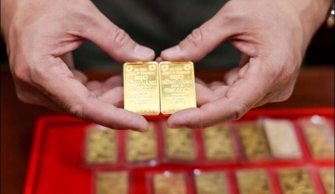 Giữa trưa, vàng đạt mức kỷ lục của tháng 6