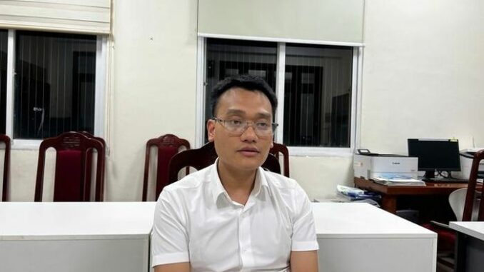Bắt một phó chủ tịch UBND thị trấn Bắt một phó chủ tịch UBND thị trấn