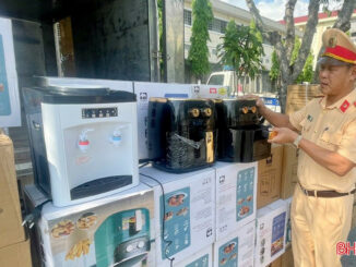 Thu giữ lô nồi chiên không dầu, máy lọc nước không hoá đơn, chứng từ