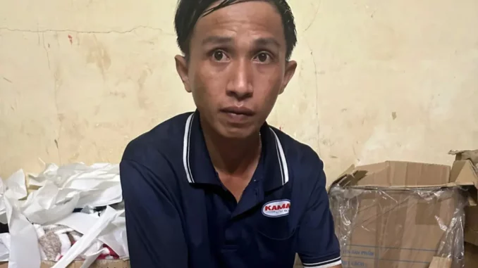 Công an TPHCM phá đường dây bán 220.000 chai nhớt giả trên Shopee, Lazada Công an TPHCM phá đường dây bán 220.000 chai nhớt giả trên Shopee, Lazada