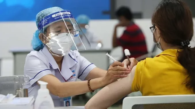 25 ngày nữa, người tham gia BHYT 5 năm liên tục được hưởng thêm 3 quyền lợi này! 💰💰💰 25 ngày nữa, người tham gia BHYT 5 năm liên tục được hưởng thêm 3 quyền lợi này! 💰💰💰