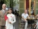 Rể Tây ra vẻ khen ngon khi được mẹ vợ Việt mời món chuột đồng nướng và cái kết khó ngờ