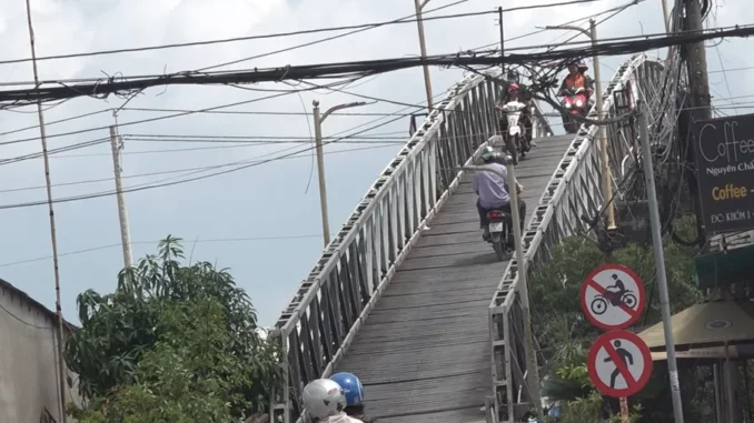 Vụ cầu sắt Cái Đôi Vàm: Cho phục hồi cầu theo nguyện vọng dân Vụ cầu sắt Cái Đôi Vàm: Cho phục hồi cầu theo nguyện vọng dân