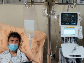 Chàng trai 23 tuổi tiểu ra má:u, suýt mất mạng vì mê loại đồ uống nhiều người trẻ không có là “bứt rứt trong người”