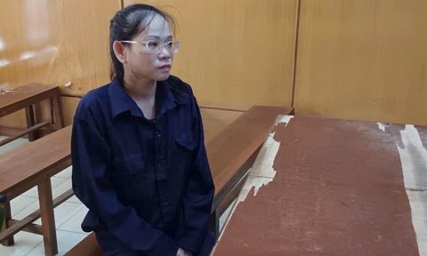 N;óng: Nữ nhân viên nhà thuốc Long Châu đã bị xử lý h;ình sự N;óng: Nữ nhân viên nhà thuốc Long Châu đã bị xử lý h;ình sự