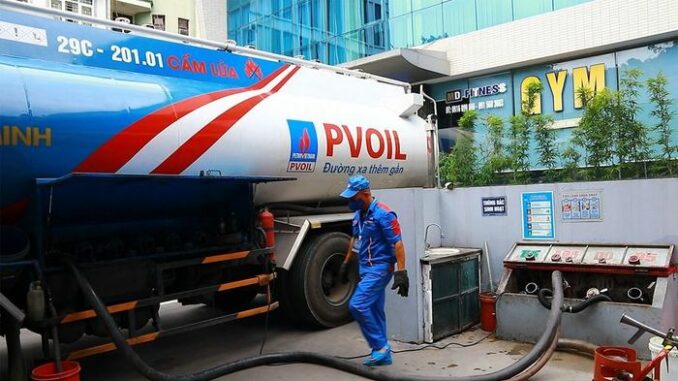 Giá xăng dầu đồng loạt tăng từ 15 giờ hôm nay 5/6 Giá xăng dầu đồng loạt tăng từ 15 giờ hôm nay 5/6