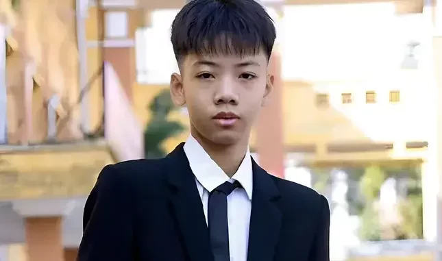 Nam sinh 15 tuổi ở Hà Nội m:ất tích bí ẩn: Tiết lộ về vị trí định vị của chiếc đồng hồ đeo tay Nam sinh 15 tuổi ở Hà Nội m:ất tích bí ẩn: Tiết lộ về vị trí định vị của chiếc đồng hồ đeo tay