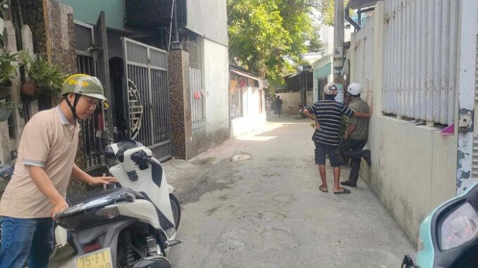 Hiện trường nghi án dùng dao tấn công 3 người trong gia đình gây rúng động Huế Hiện trường nghi án dùng dao tấn công 3 người trong gia đình gây rúng động Huế