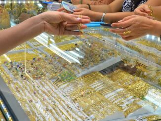 Giá vàng hôm nay 11-6: Giảm mạnh rồi bật tăng trở lại