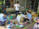 Trời ơi này thì chả cá chả tôm, sao bà con không thương nhau vậy?