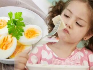 Ăn trứng luộc sai cách, cậu bé 4 tuổi không may “về với mây trời”: Bài học đắt giá cho gia đình có con nhỏ.