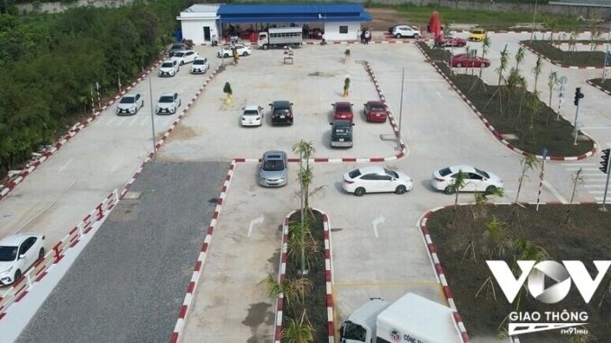 Hơn 700.000 người học lái xe xong chưa được thi: Còn phải đợi đến bao giờ Hơn 700.000 người học lái xe xong chưa được thi: Còn phải đợi đến bao giờ