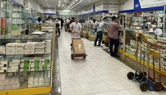 Thu hồi lô thuốc nhỏ mắt, tai lấy tại trung tâm phân phối dược phẩm lớn nhất Hà Nội