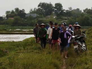 Đang gieo mạ, người đàn ông bị ѕ:é-т ᴆ:á:п-һ т:ᴜᴠ:ᴏпɡ