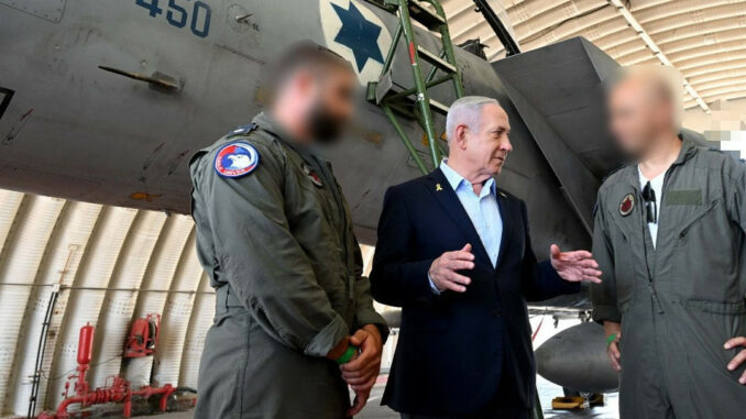 Thủ tướng Israel tuyên bố không loại trừ khả năng hạ sát Đại giáo chủ Iran Thủ tướng Israel tuyên bố không loại trừ khả năng hạ sát Đại giáo chủ Iran