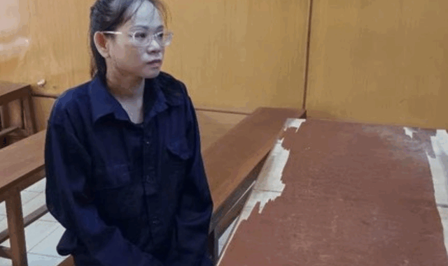 Trời ơi đường đường là nhân viên Long Châu, có ngh:.èo đâu mà làm ra chuyện kinhkhung như thế này: Không chấp nhận được Trời ơi đường đường là nhân viên Long Châu, có ngh:.èo đâu mà làm ra chuyện kinhkhung như thế này: Không chấp nhận được