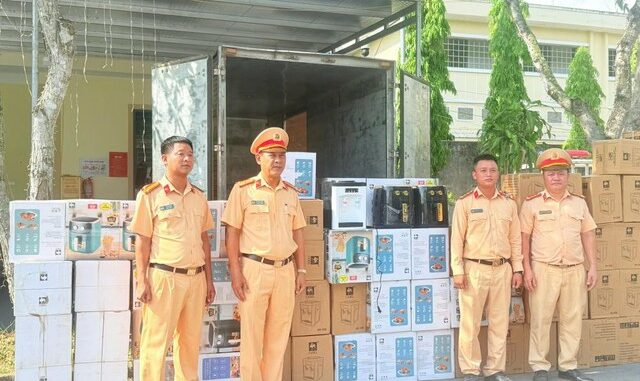 Nồi chiên không dầu và máy lọc nước sao thế này? Trời ạ lo quá Nồi chiên không dầu và máy lọc nước sao thế này? Trời ạ lo quá