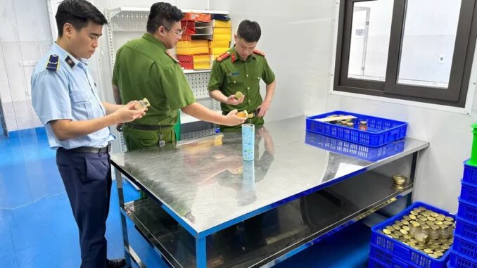 Ôi trời yến chưng của bà con đây: Bỏ bao nhiêu t:.iền ra để mua mà đâu có biết…, s:.ợ thật Ôi trời yến chưng của bà con đây: Bỏ bao nhiêu t:.iền ra để mua mà đâu có biết…, s:.ợ thật