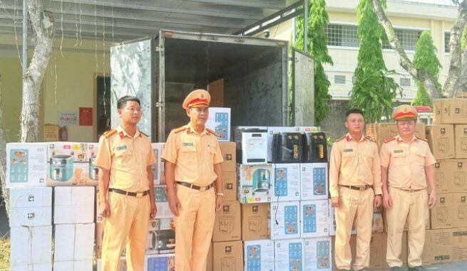 Thu giữ lô nồi chiên không dầu, máy lọc nước không rõ nguồn gốc xuất xứ Thu giữ lô nồi chiên không dầu, máy lọc nước không rõ nguồn gốc xuất xứ