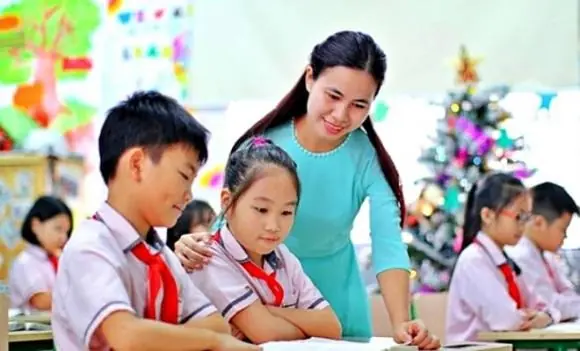 Sáp nhập cấp xã, hiệu trưởng và hiệu phó các trường học có bị cắt giảm? Sáp nhập cấp xã, hiệu trưởng và hiệu phó các trường học có bị cắt giảm?