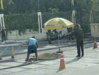 Nữ nhân viên đường sắt bị xe tải đâm tử nạn khi đang làm việc