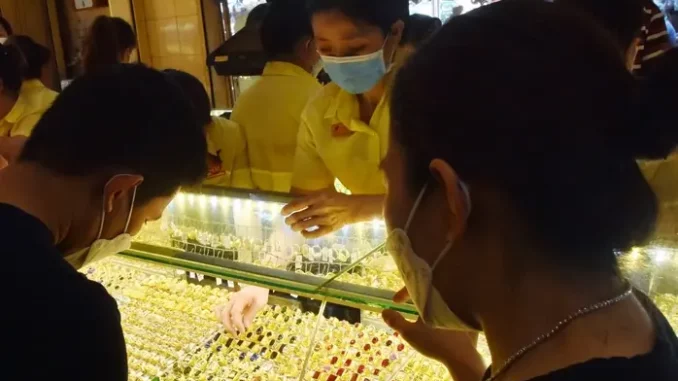 Giá vàng hôm nay, 13-6: Tăng rất mạnh Giá vàng hôm nay, 13-6: Tăng rất mạnh