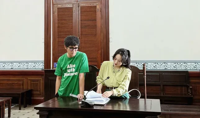 Tuyên án vụ kiện của con nuôi NSƯT Hoài Linh Tuyên án vụ kiện của con nuôi NSƯT Hoài Linh