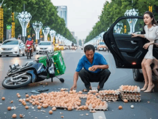 Người giao trứng nghèo bị ngã giữa đường nhưng không ai giúp đỡ, bất ngờ một cô gái đi xe sang vội vàng bước xuống rồi quỳ sụp xuống trước mặt ông…