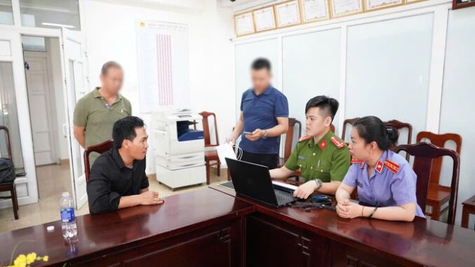 Vụ án mạng rúng động tại Huế: Lời khai của người con rể Vụ án mạng rúng động tại Huế: Lời khai của người con rể