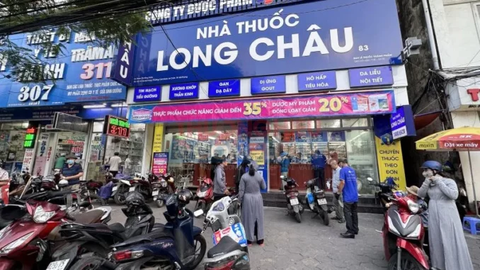 N:Ó:NG: Nhà thuốc Long Châu bán th;;uốc gi:;ả đ:iều_tr:ị sa sút tr:í t:uệ? Thực hư ra sao mà cả nước lên tiếng rồi N:Ó:NG: Nhà thuốc Long Châu bán th;;uốc gi:;ả đ:iều_tr:ị sa sút tr:í t:uệ? Thực hư ra sao mà cả nước lên tiếng rồi