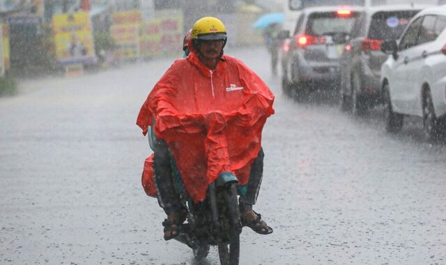 Điểm danh những nơi sẽ có mưa TO rất TO hôm nay Điểm danh những nơi sẽ có mưa TO rất TO hôm nay