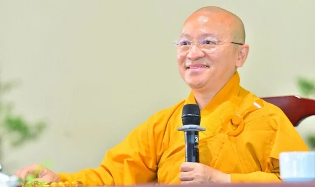 Bà Hằng công khai bí mật Thích Nhật Từ, Thượng tọa mời luật sư 'chơi tất tay'? Bà Hằng công khai bí mật Thích Nhật Từ, Thượng tọa mời luật sư 'chơi tất tay'?